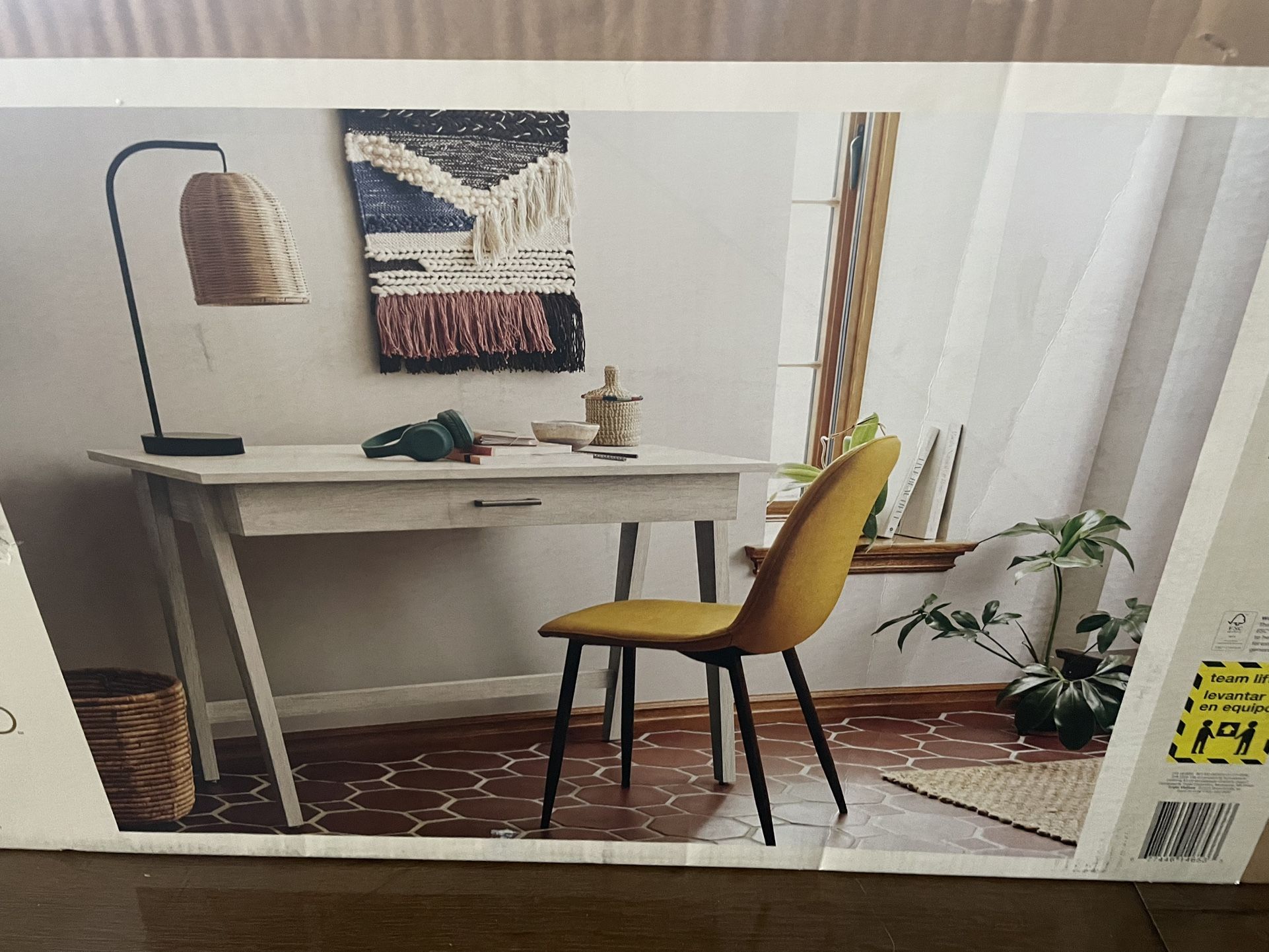 Threshold Paulo Desk- Off white