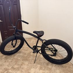 SIKK UFO Fat Tire Cruiser  firm price