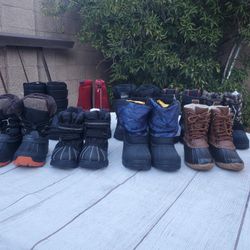 Boys Snow Boots Youth Size 1 (See Description)