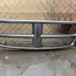 Dodge Ram 1500 Front Grille 