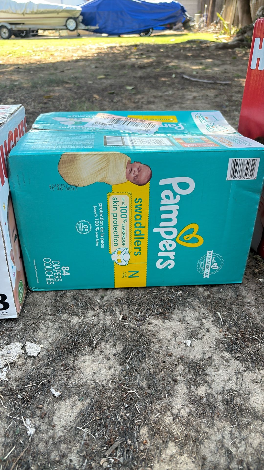 pampers 