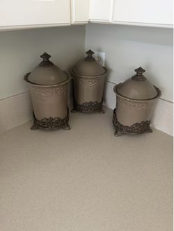 3 piece canister set