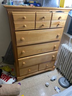 Dresser
