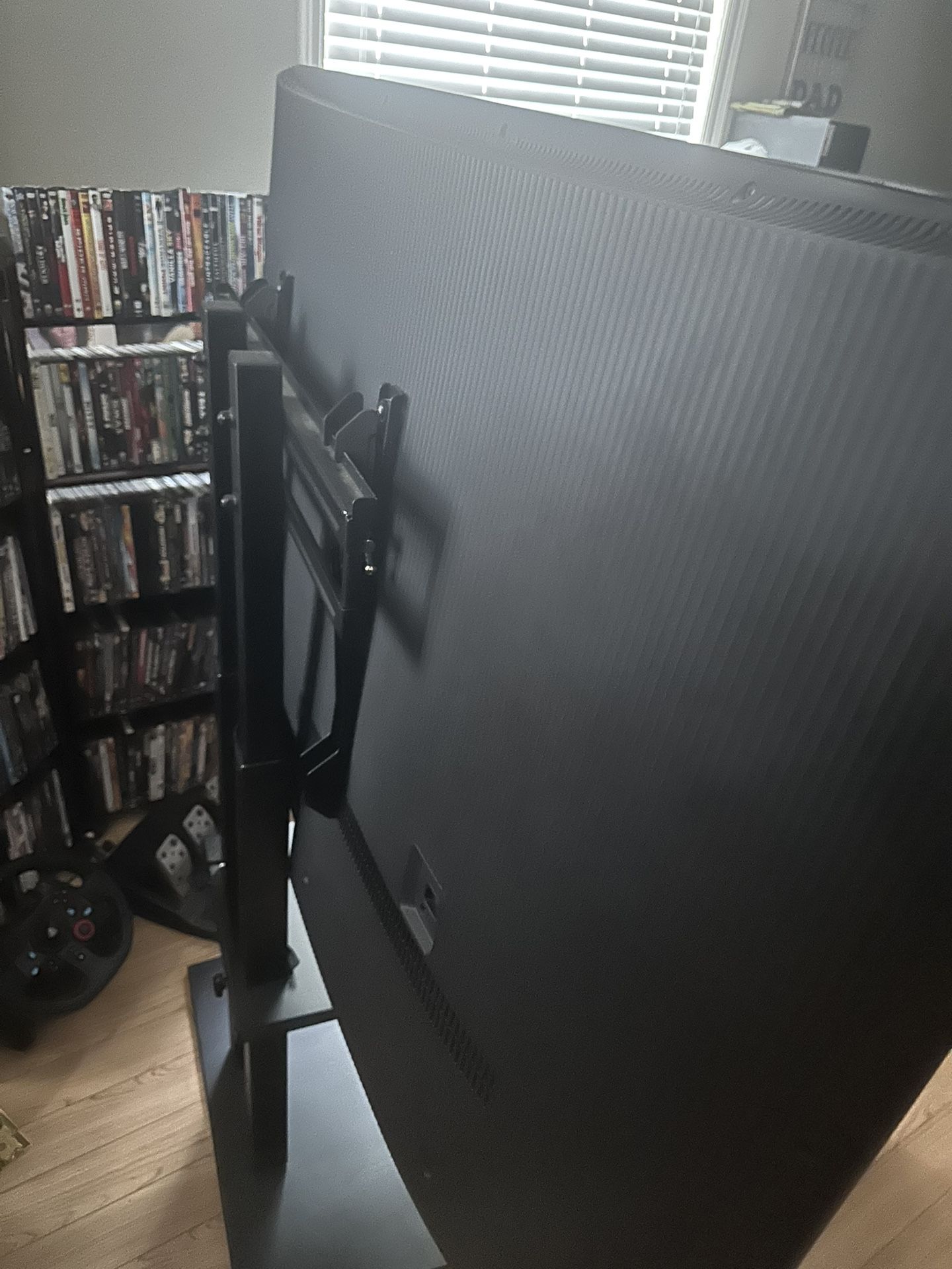 SAMSUNG TV 