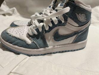 Tenis Size 13 De Niños $60 Cada Uno Firme El Precio 