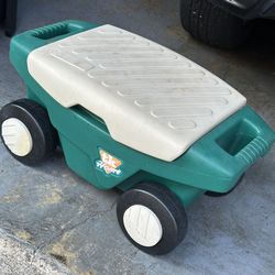 Garden planting rolling hopper seat