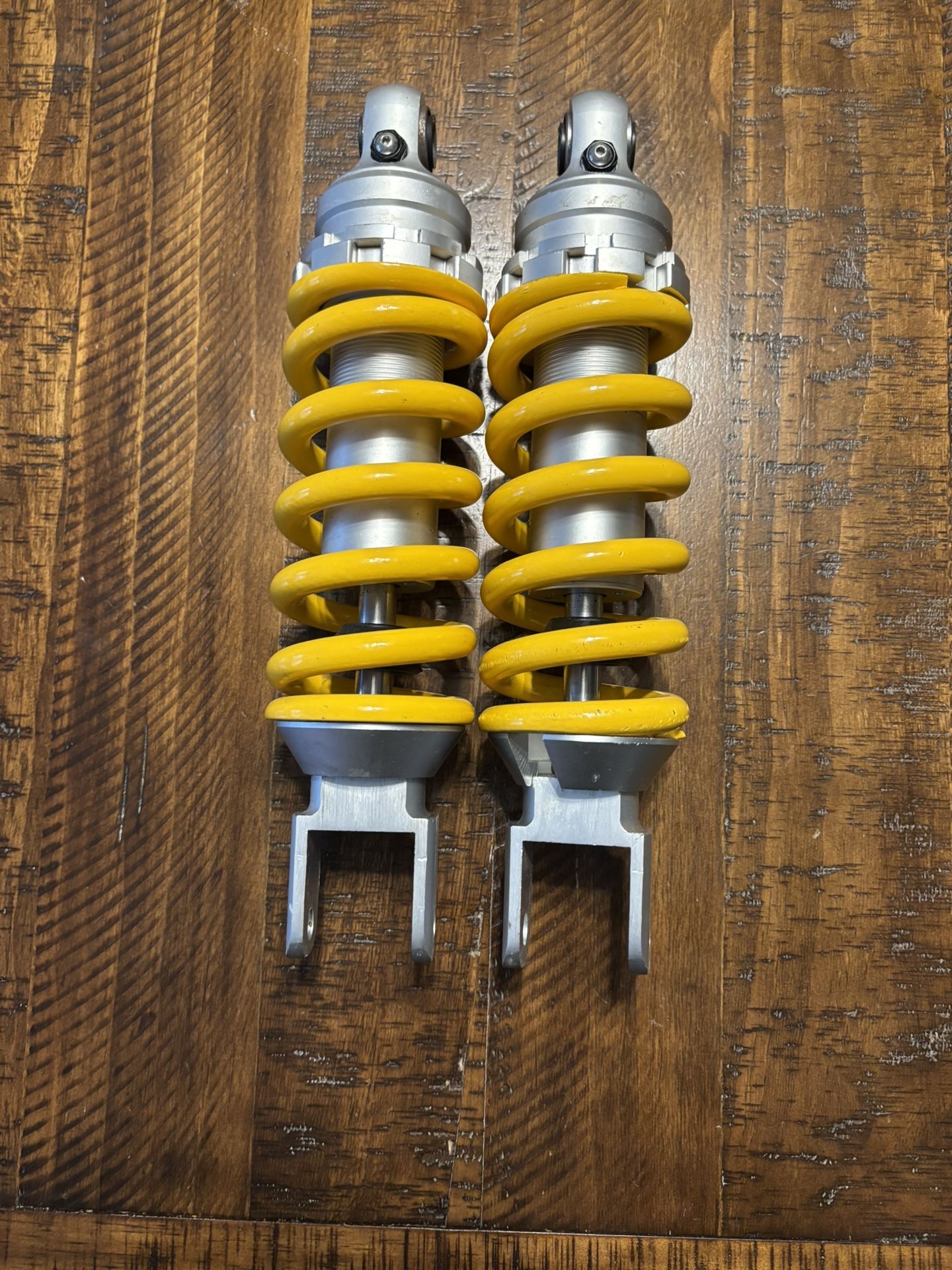 2- 265mm Shock Absorbers