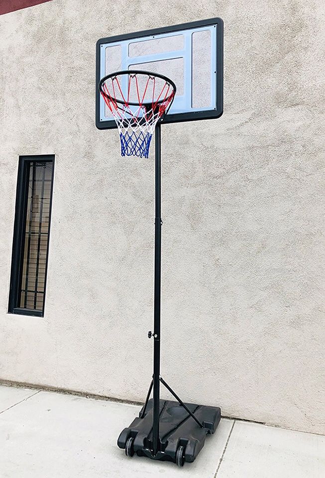 NEW $65 Junior Kids Basketball Hoop 31x23”