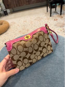 Coach Signature turnlock wristlet y2k vintage