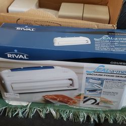 Rival Seal A Meal Vacuum Sealer. $100 Firm. Pickup In Oakdale 