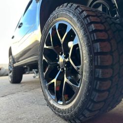 22x9 Snowflake 6x139 Rims And Tires 33/1250/22 MT