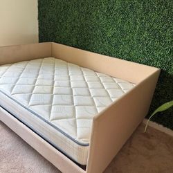 Bed And Mattress 