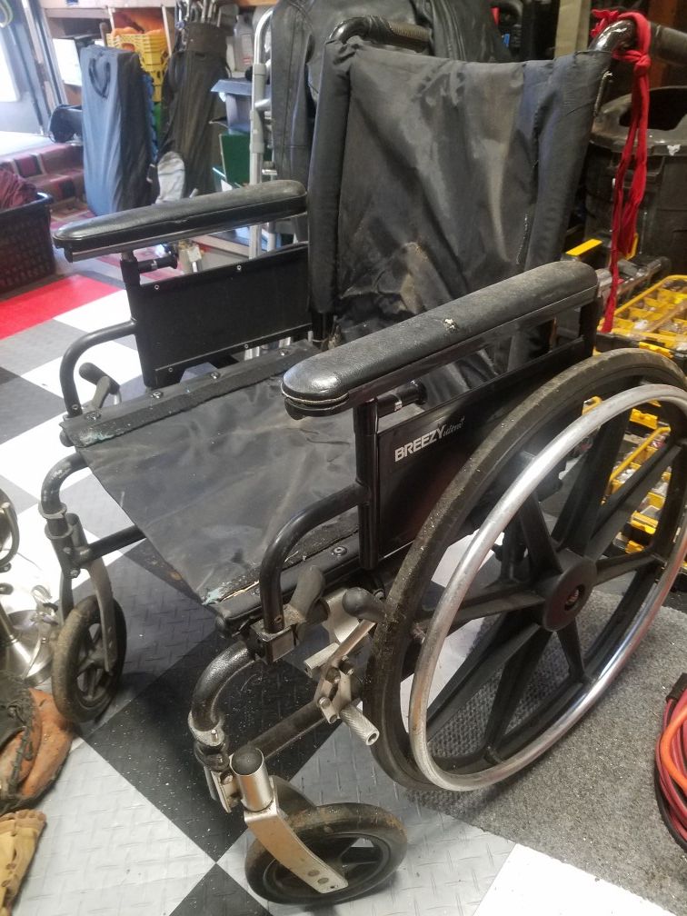 Breezy ultra 4 wheelchair wheel chair
