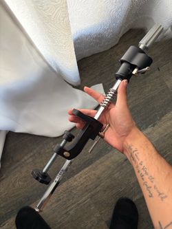 Cosmo/Barber Metal Mannikin Holder