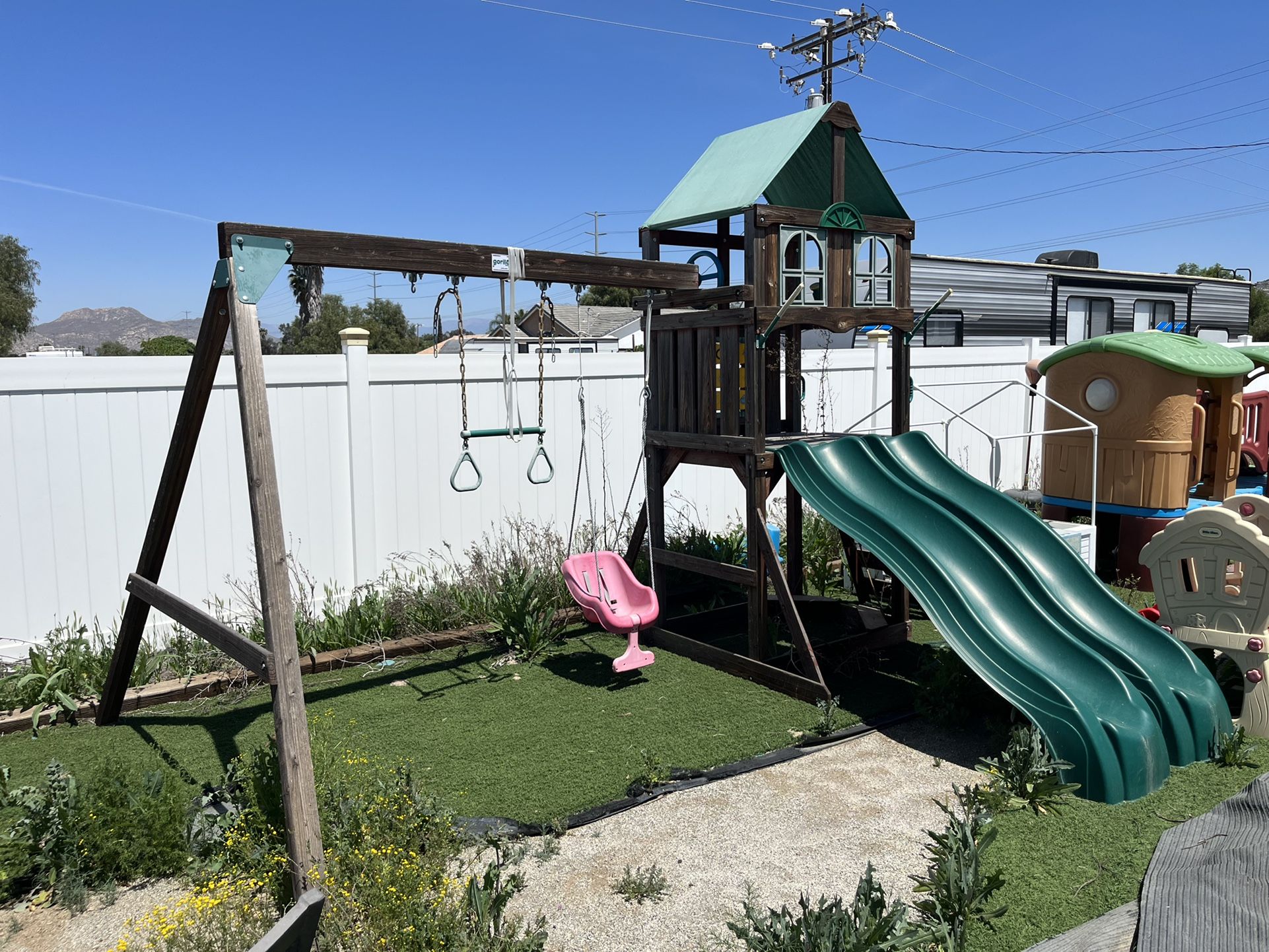 Play Set Swing Set