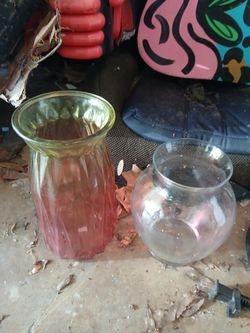 Vases And Wall Decor 