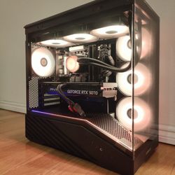 Stunning RTX Gaming PC:  Intel I7 12700KF + RTX 5070 12GB 
