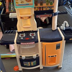 Play Kitchen