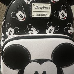 Disney Mickey Loungefly backpack (New)