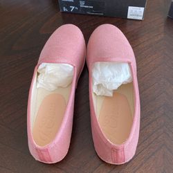 New J . Crew Pink Slip On Shoes size 7.5