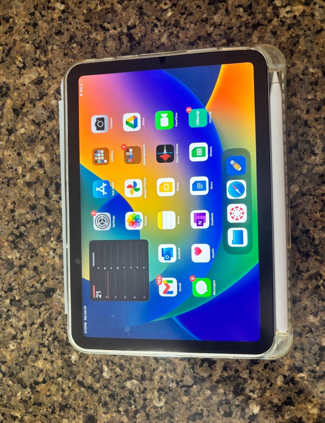 iPad With Apple Pencil And Case 