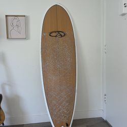 5”10 Surfboard
