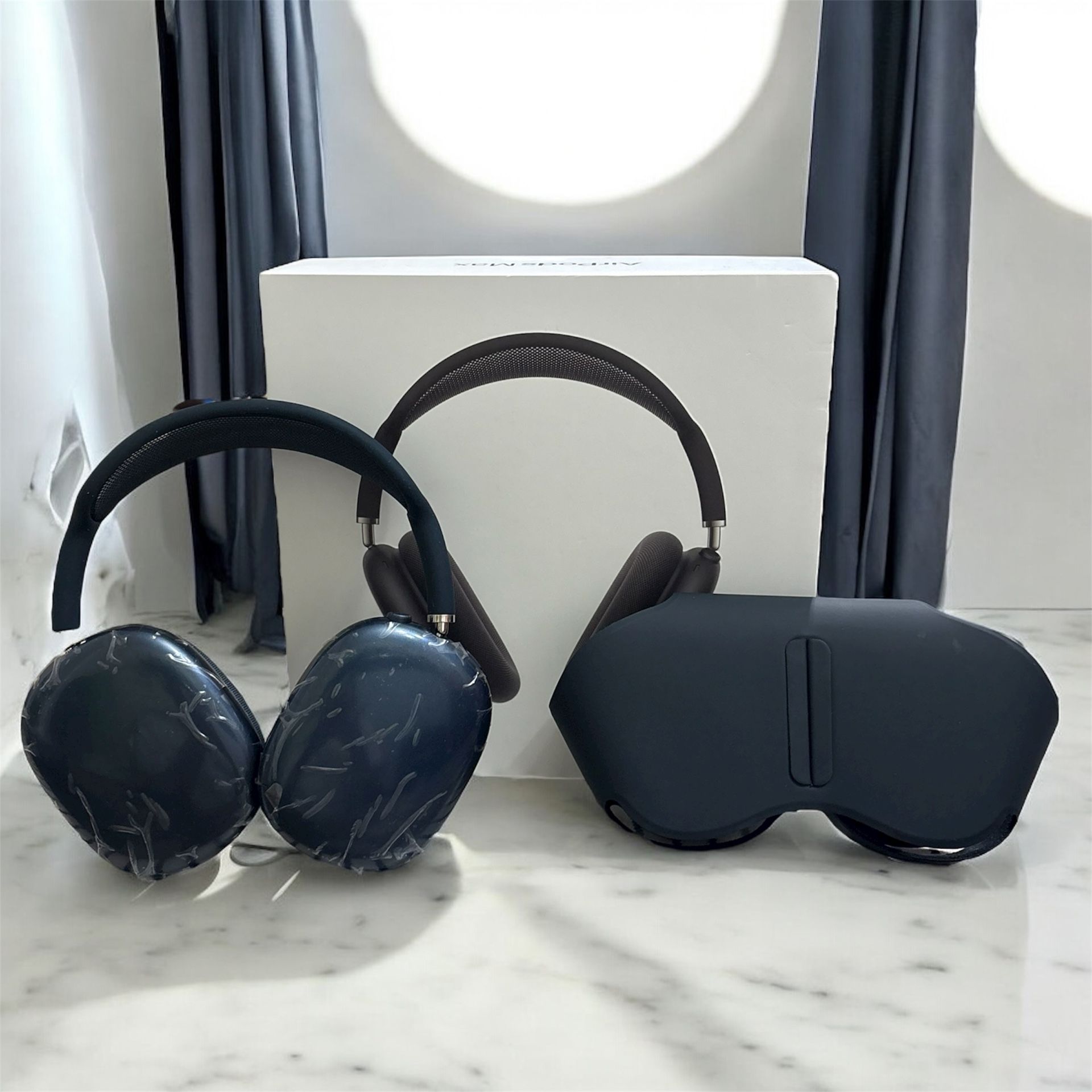 Black AirPod Max