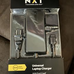 NXT Technologies™ 90W Universal Laptop Charger