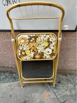 Vintage stool step