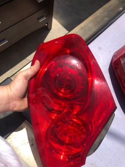 2008 Infiniti g35 tail light