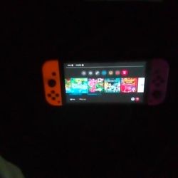 Switch With 8 Games N Case