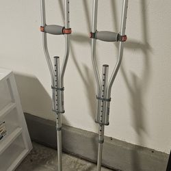 Muletas  300 Lbs Max  Weight 