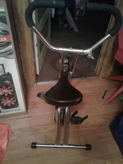 Bicicleta para hacer ejercicio