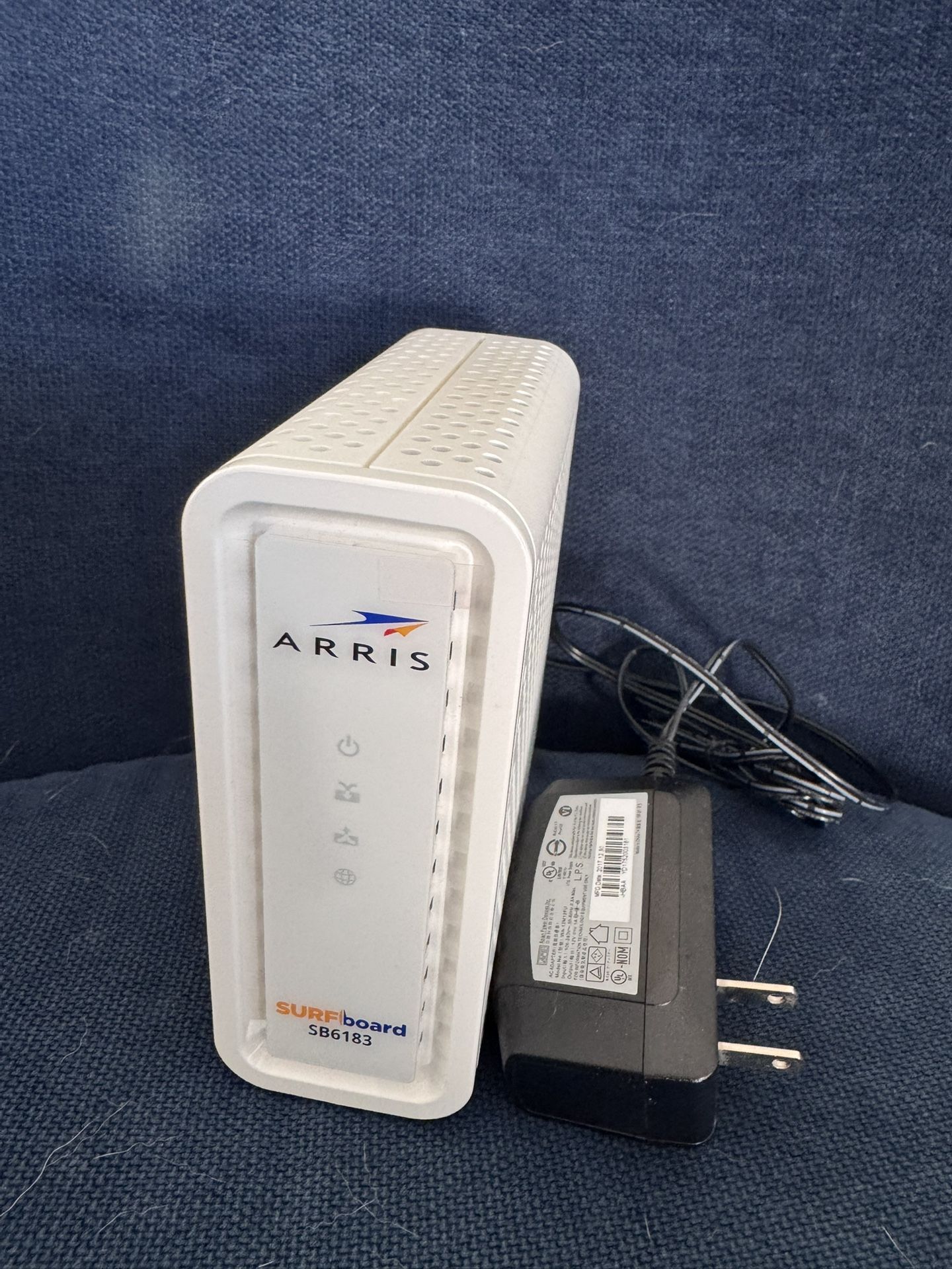 Arris surfboard cable modem SB6183