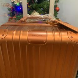 Rimowa Aluminum Limited Edition “Mars Orange” 