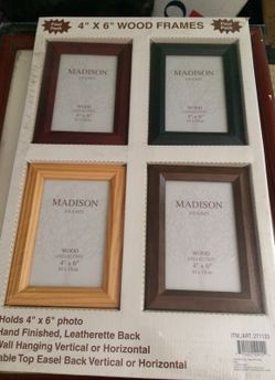 4" x 6" wooden picture frames! Must Go!