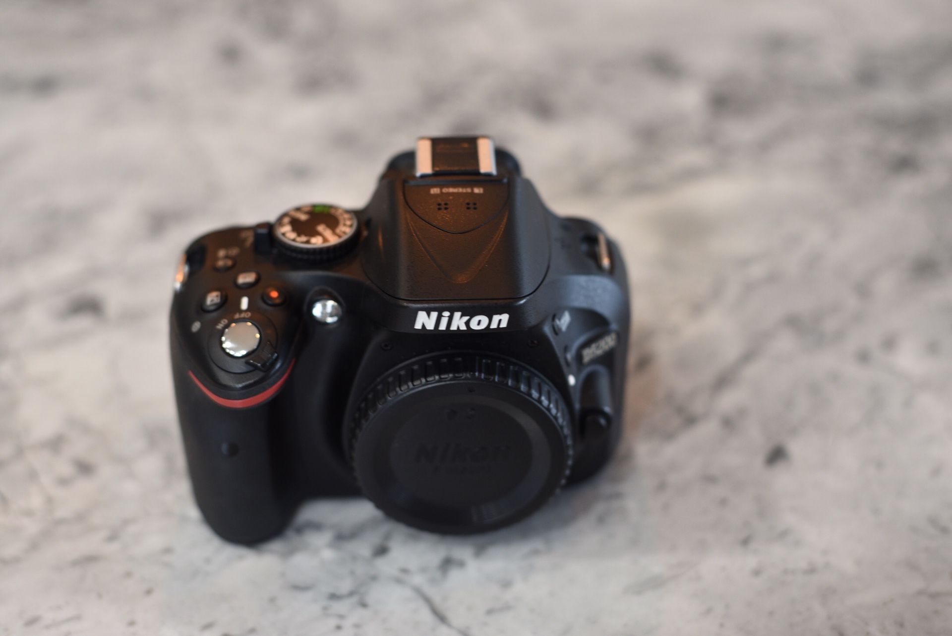 Nikon D5200 DSLR Camera Low Shutter Count