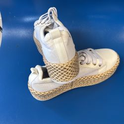 White Fashion Sneakers 8