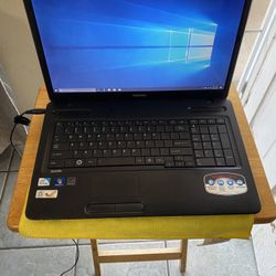 Toshiba Satellite C675 Laptop 