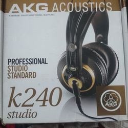 Professional Studio Standard Headphones