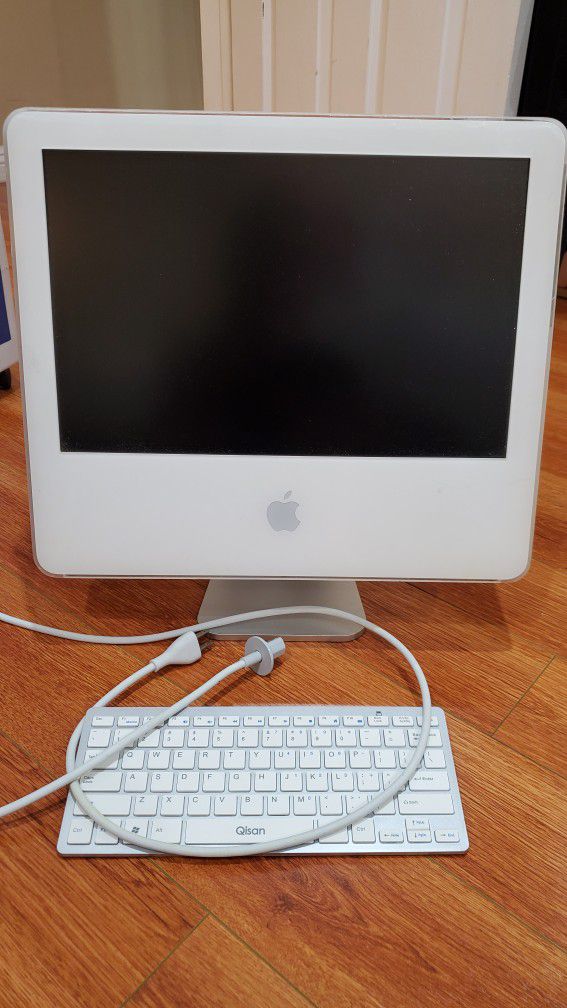 Original iMac G5 desktop