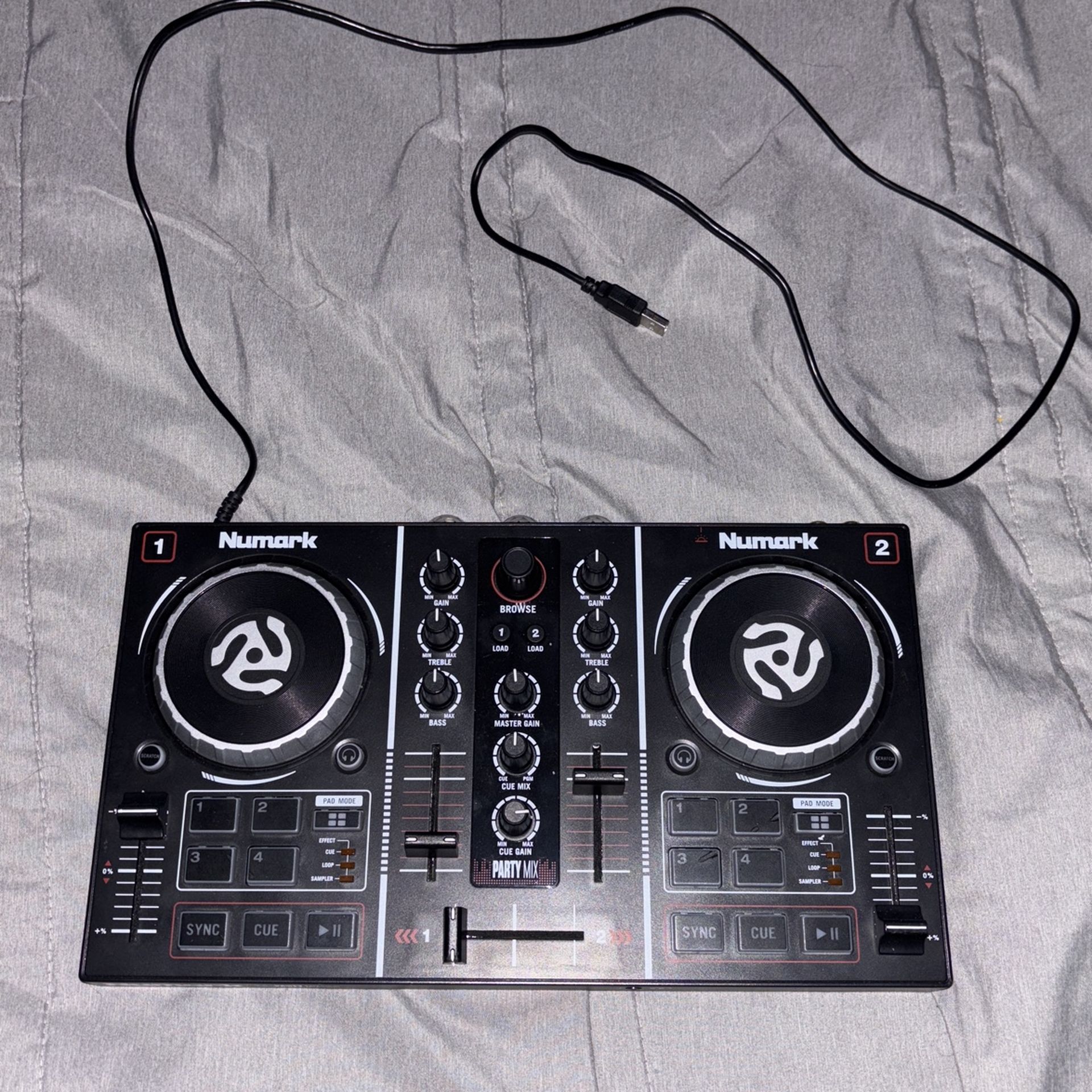 Numark Party Mix Beginners DJ Controller