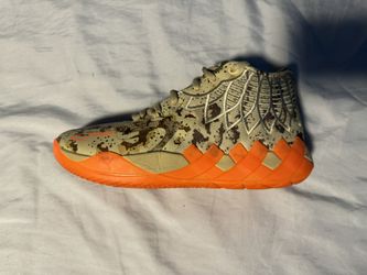 Puma LaMelo ball digital camo size 8