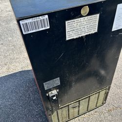 Coca-Cola Glass Door Beverage Cooler / Display Refrigerator