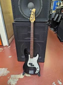 Slammer Hammer Bass 4 string