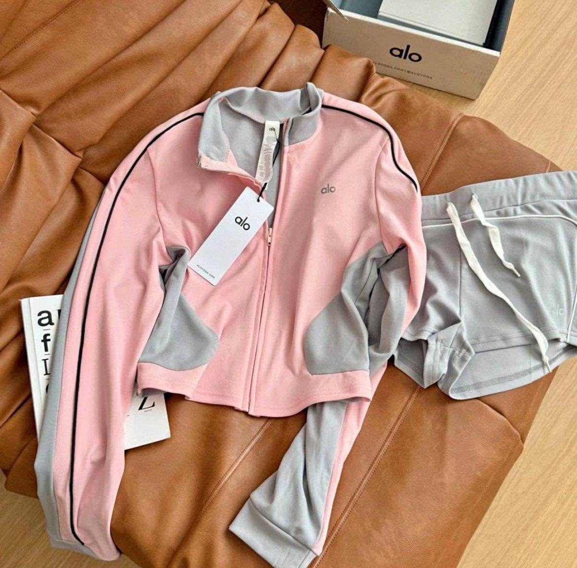 ALO Yoga 3-Piece Activewear Bundle