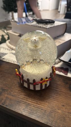 Snow Angel snowglobe