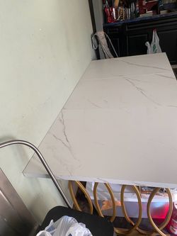 dinning too table