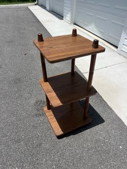 2 matching stands