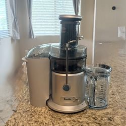 Breville Juice Fountain Compact Juicer – $40